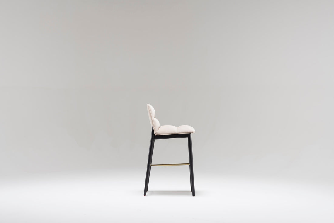 Uriah Bar Stool