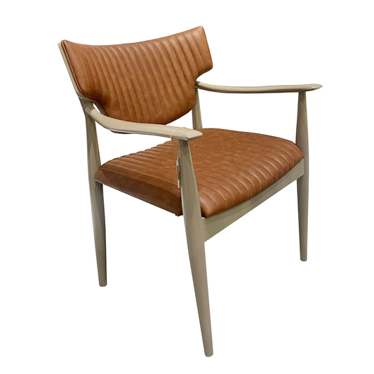 Gusto Chair - Laquer