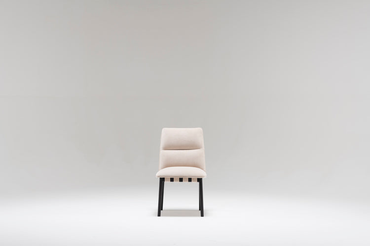 Uriah Chair