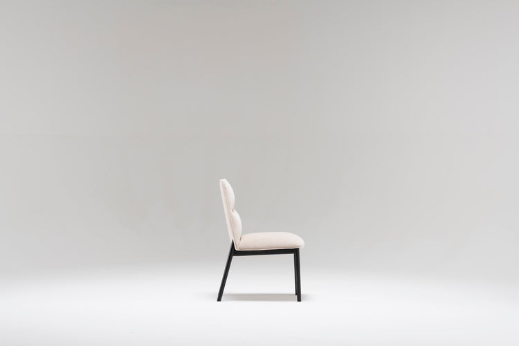 Uriah Chair