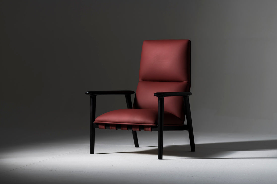 Uriah Lounge Chair - Highback